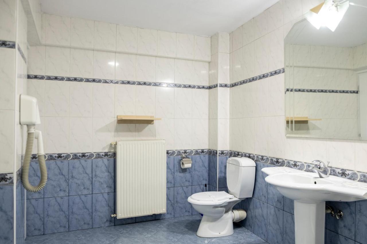 Hotel Casa Gabriela à Bucarest Extérieur photo