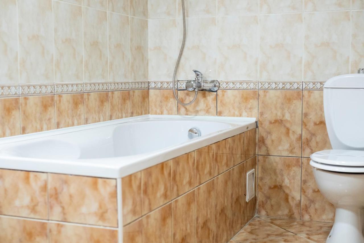 Hotel Casa Gabriela à Bucarest Extérieur photo